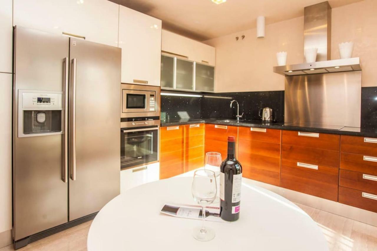 Appartamento Medina Luxury Penthouse Marbella Esterno foto